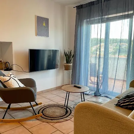 Frina I, Island Hvar * ילסה